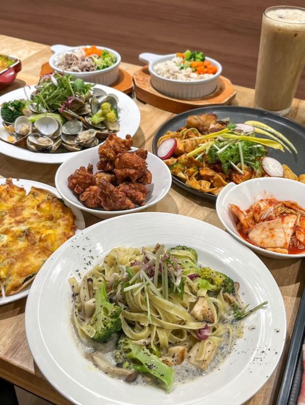 森林小徑精誠店享受美食